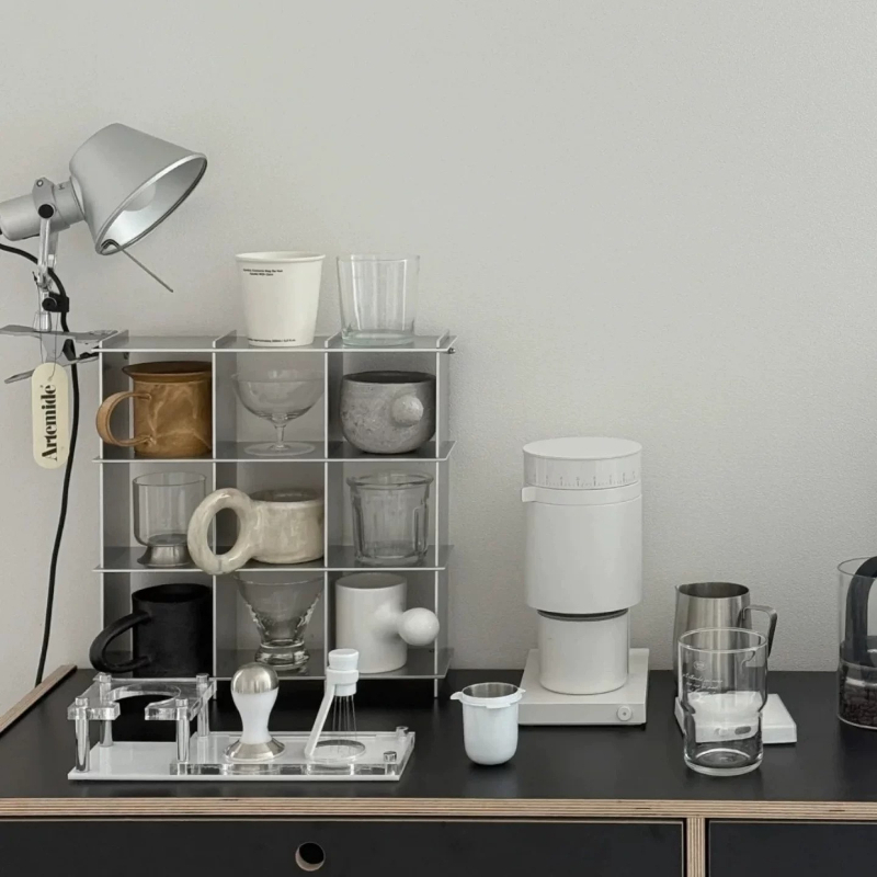Scaffale Minimalista in Lega d - Food Storage Shelving recensione e prezzo